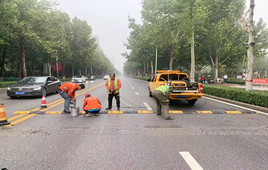 北京道路劃線,拆除清運,路基開挖,交通設施,北京軒溪谷商貿(mào)有限公司