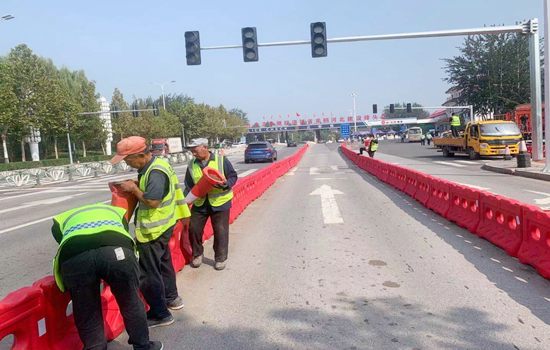 道路水馬、錐桶安裝